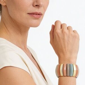 Wide & Geometric Bar Bracelet